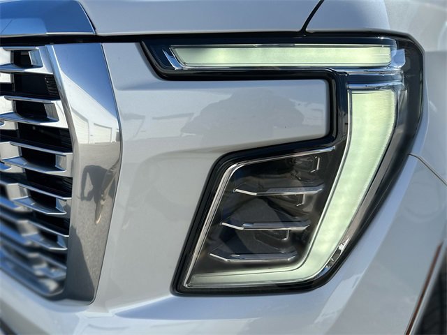 Used 2025 GMC Yukon Denali image 9