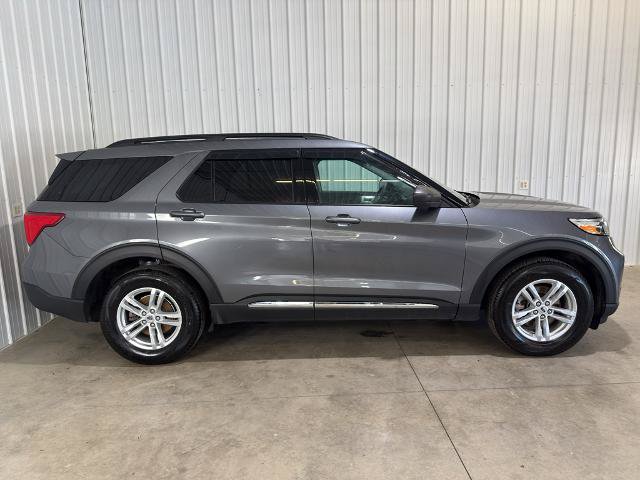 Certified 2023 Ford Explorer XLT w/ Class IV Trailer Tow Package AWD/4WD image 27