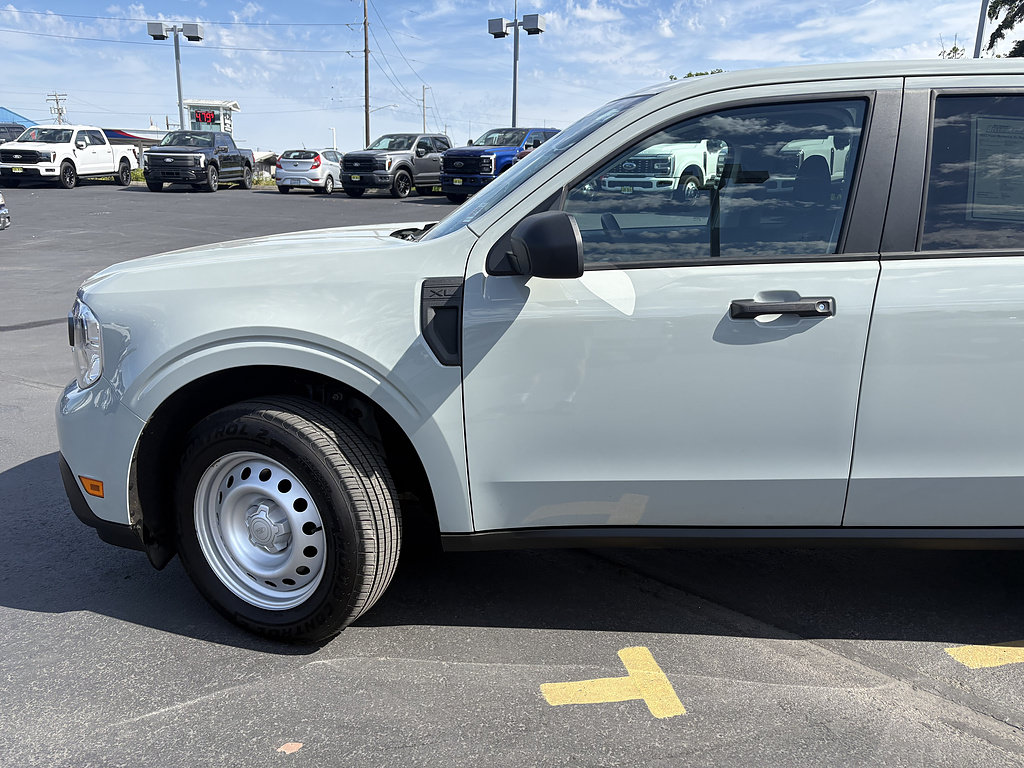 Certified 2022 Ford Maverick XL FWD image 11