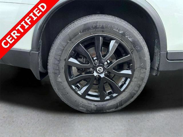 Used 2020 Nissan Rogue SV image 29