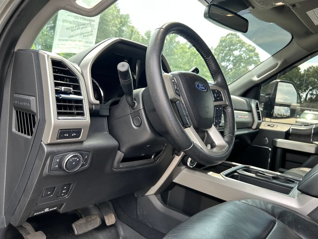 Certified 2020 Ford F250 Lariat w/ Lariat Ultimate Package AWD/4WD image 10