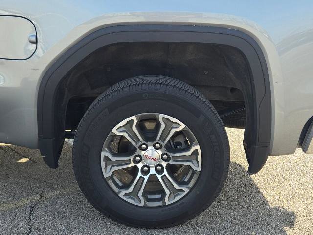 Used 2025 GMC Sierra 1500 SLT AWD/4WD image 16