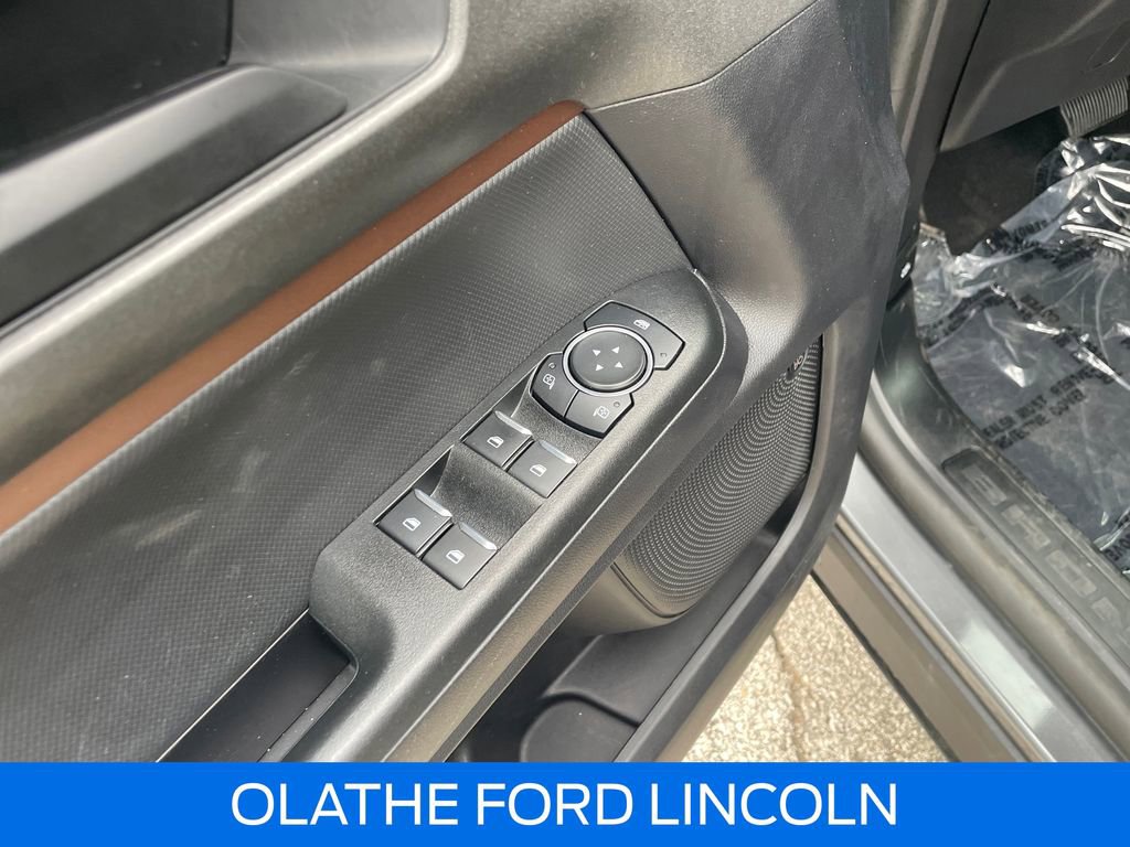 Certified 2025 Ford Bronco Sport Outer Banks w/ Outer Banks Tech Package+ AWD/4WD image 22