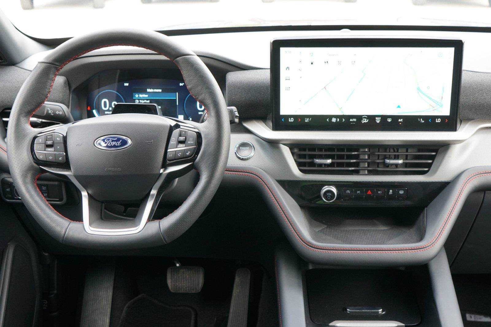 Certified 2025 Ford Explorer ST-Line w/ ST-Line Street Pack AWD/4WD image 23