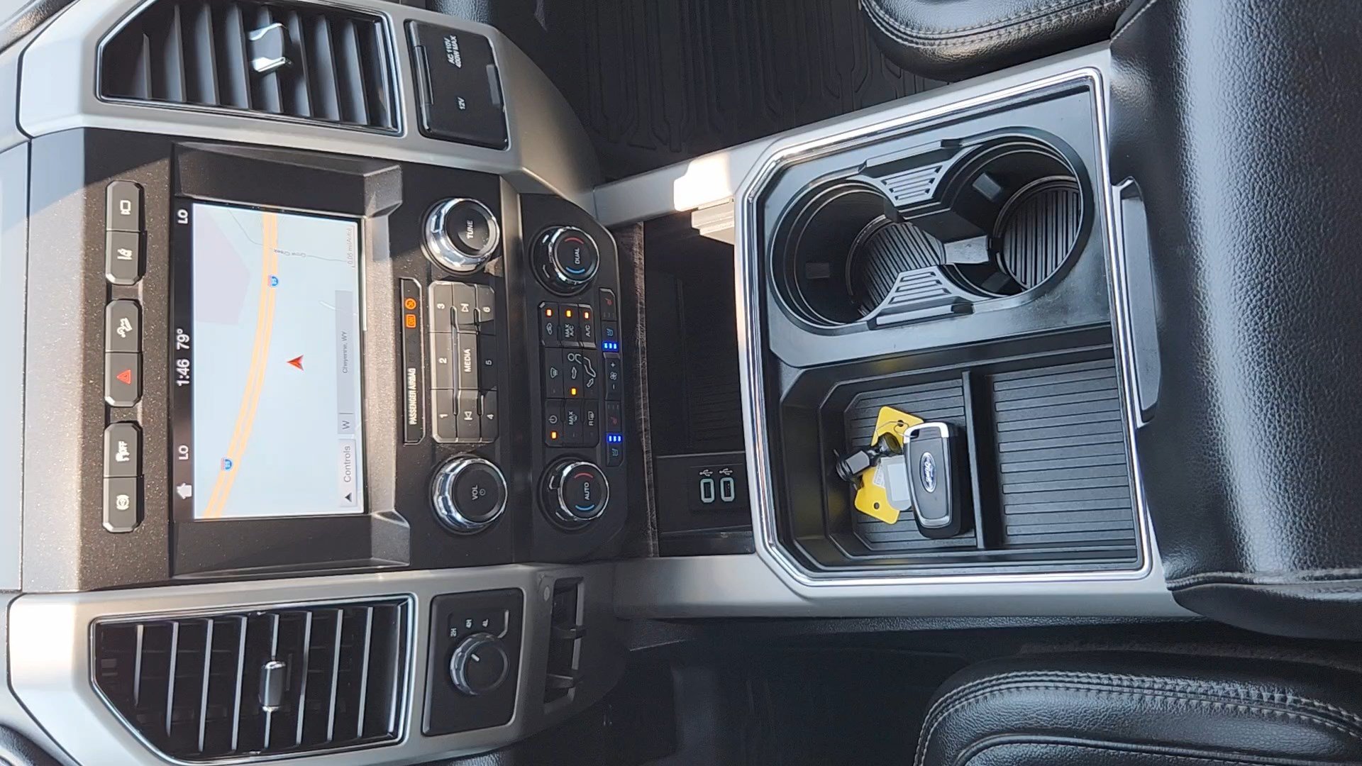 Certified 2019 Ford F450 Lariat w/ Lariat Ultimate Package AWD/4WD image 16