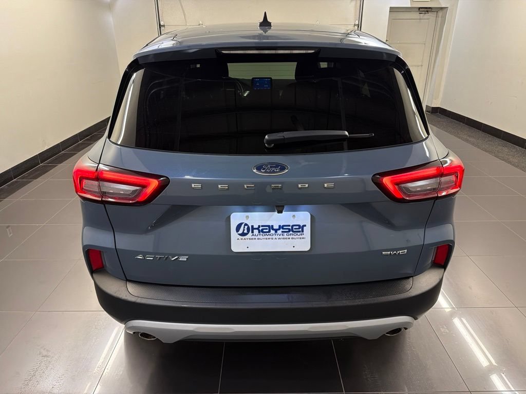 Certified 2025 Ford Escape Active AWD/4WD image 5