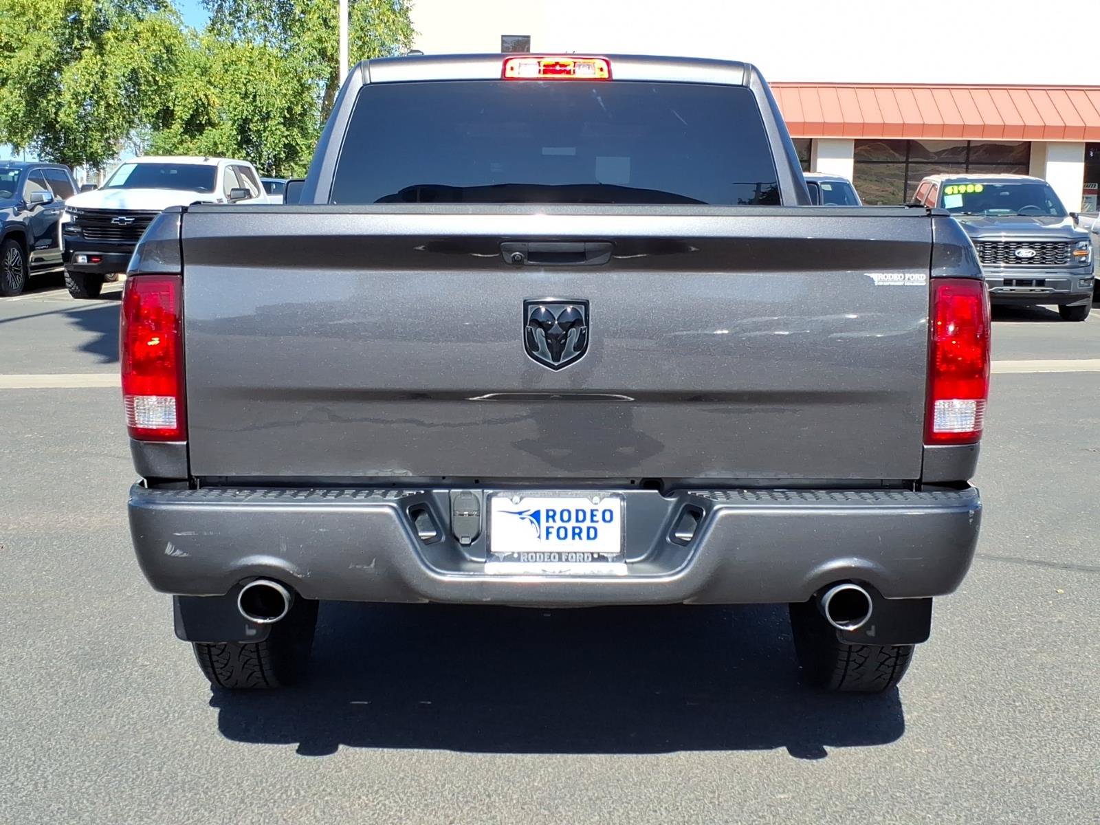 Used 2019 RAM 1500 Express w/ Express Value Package RWD image 4