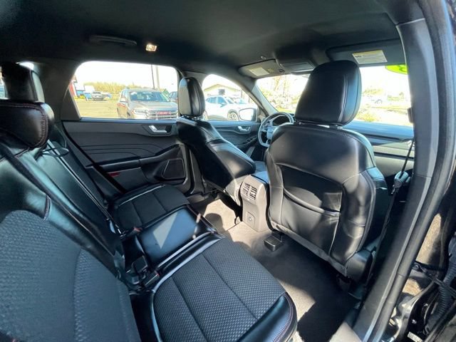 Certified 2023 Ford Escape ST-Line AWD/4WD image 13