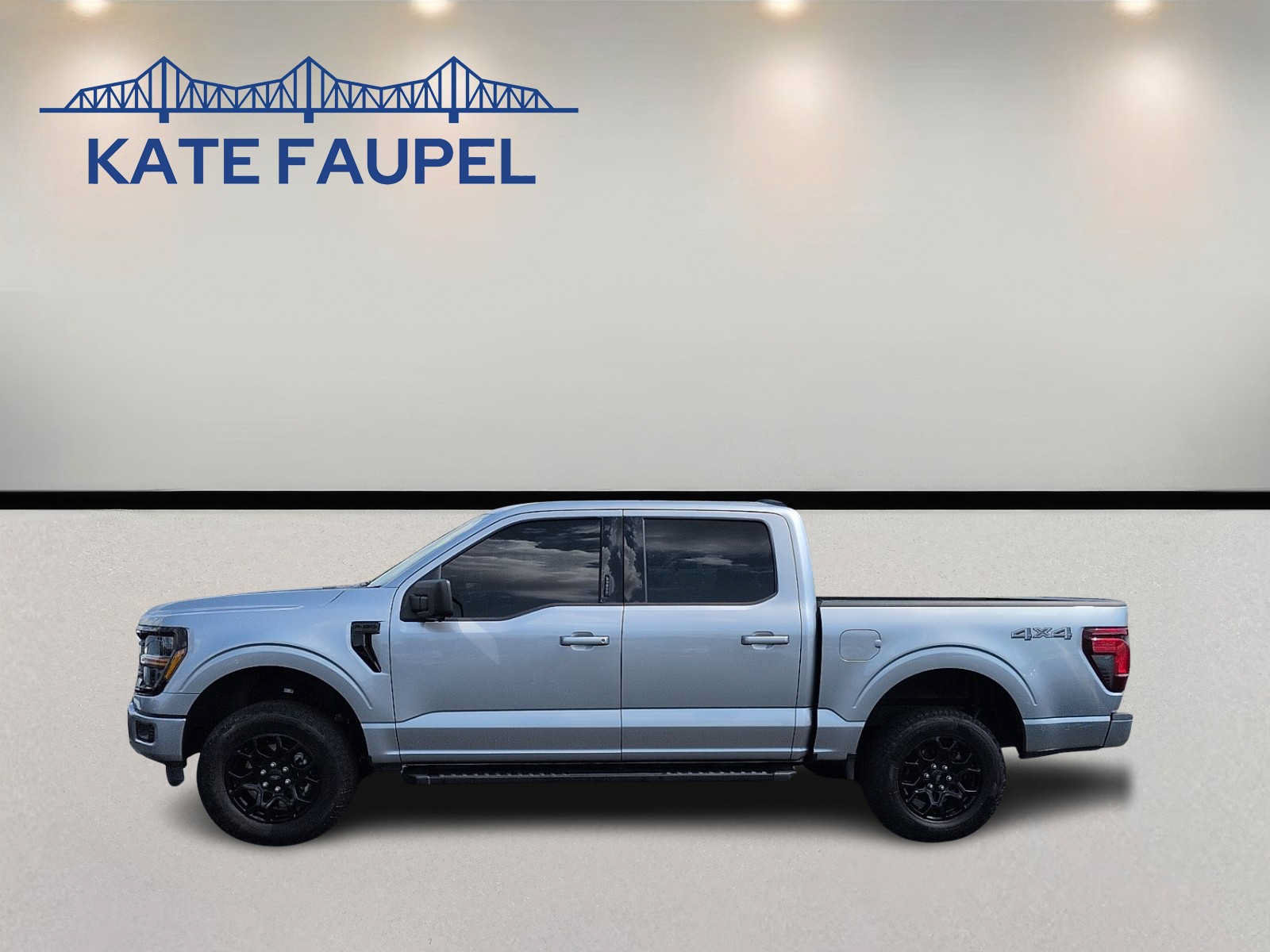 Certified 2024 Ford F150 XLT w/ XLT Black Appearance Package AWD/4WD image 4