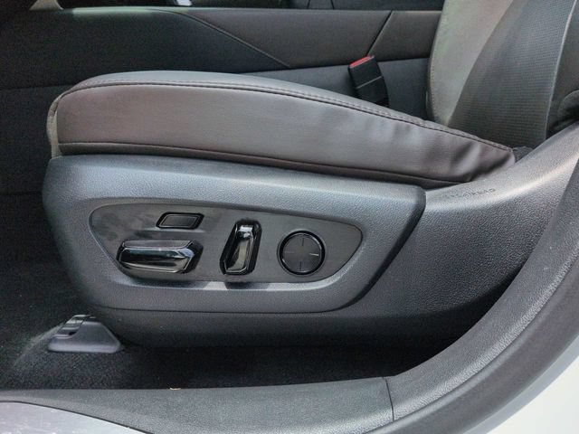 Used 2023 Lexus RX 350 FWD w/ Accessory Package (Z1) image 22