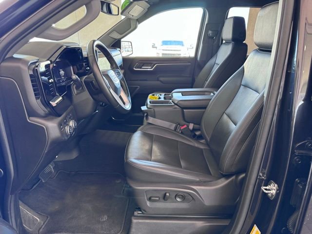 Used 2025 GMC Sierra 1500 SLT AWD/4WD image 9