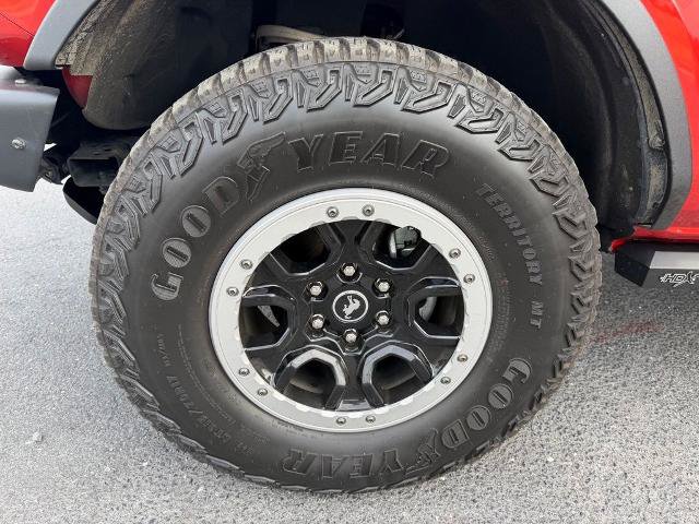 Certified 2023 Ford Bronco Badlands w/ Sasquatch Package AWD/4WD image 14