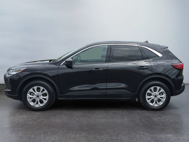Certified 2024 Ford Escape Active AWD/4WD image 2