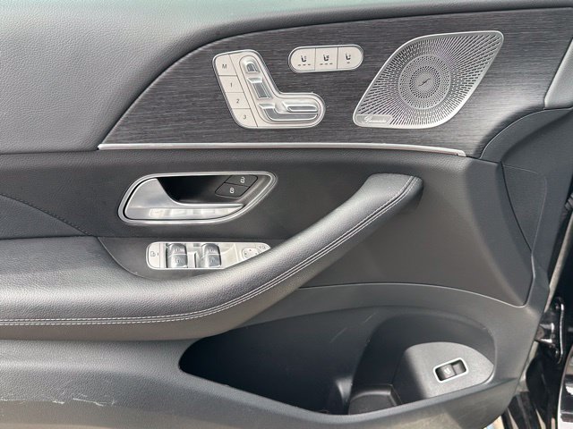 Used 2025 Mercedes-Benz GLE 350 4MATIC image 18