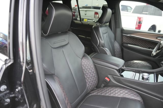 Used 2023 Jeep Grand Cherokee Summit w/ Adv Protech Group IV RWD image 20