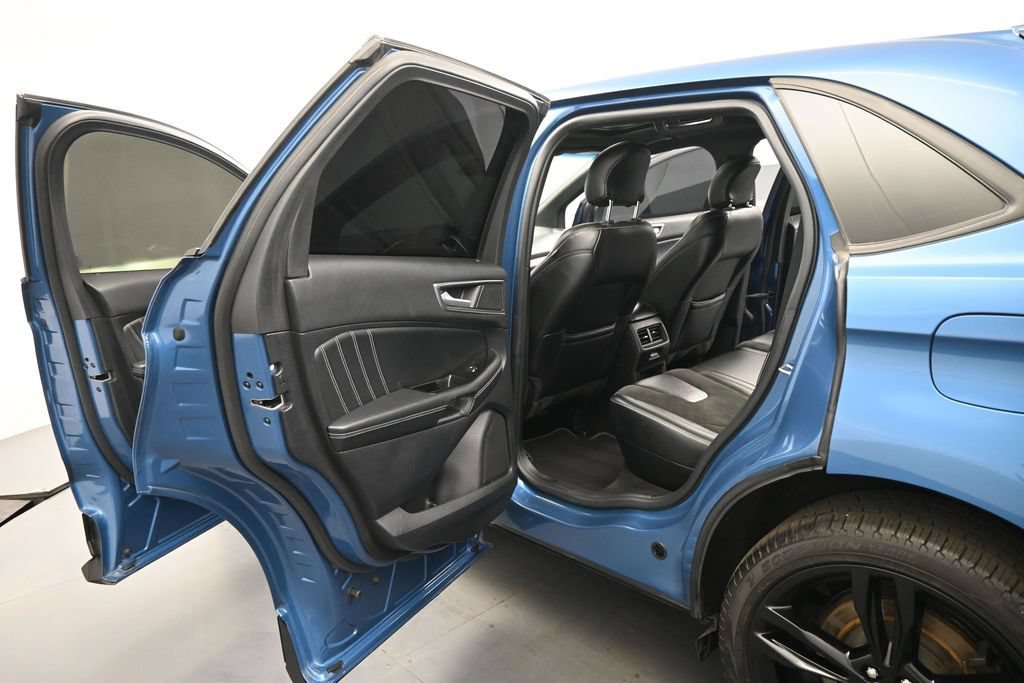 Certified 2019 Ford Edge ST w/ Equipment Group 401A AWD/4WD image 20