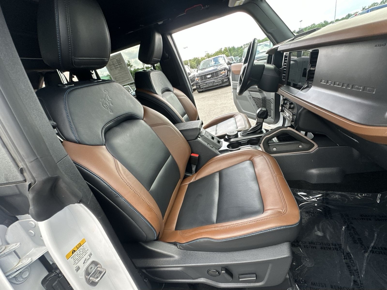 Certified 2024 Ford Bronco Outer Banks AWD/4WD image 42