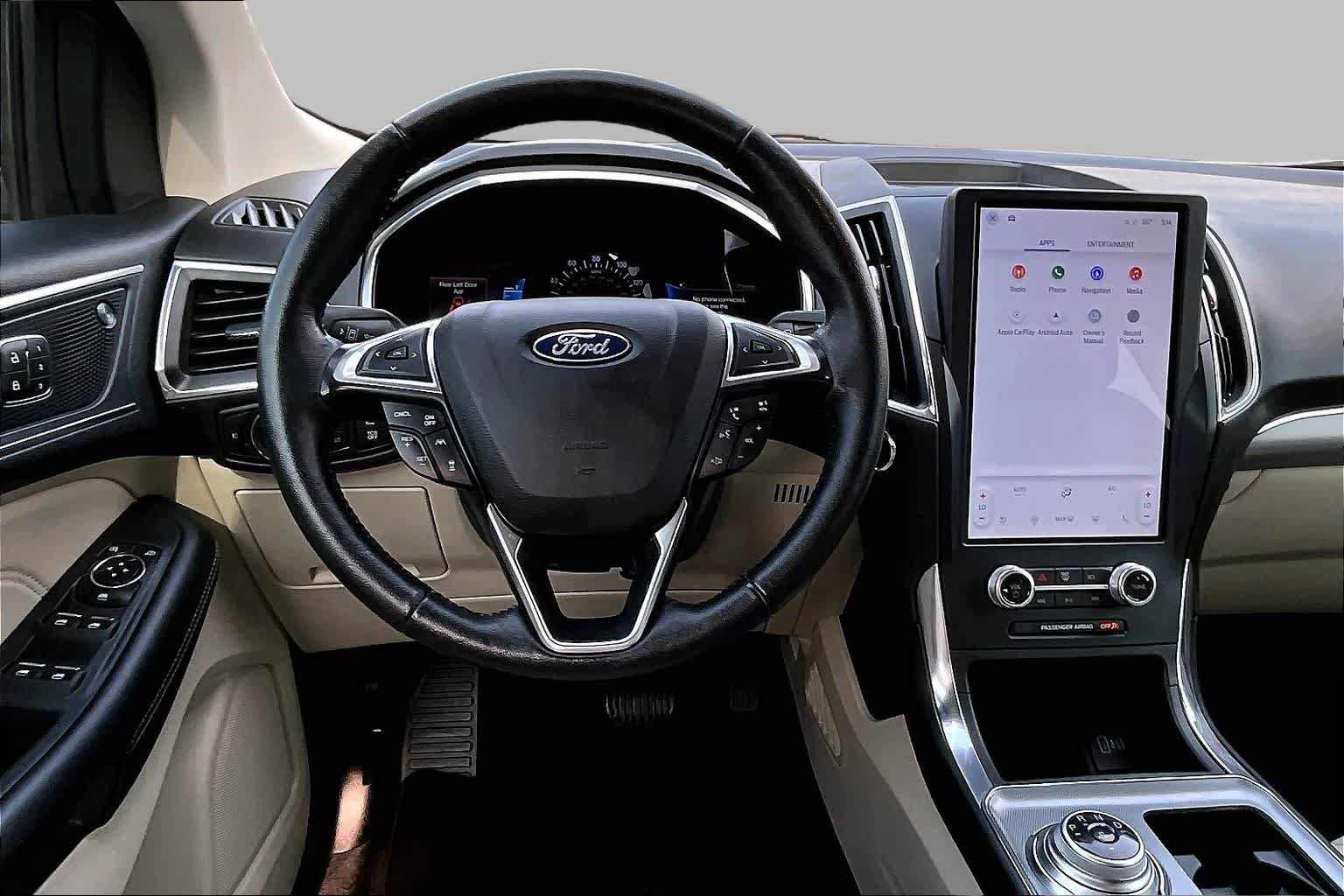 Certified 2021 Ford Edge Titanium FWD image 8