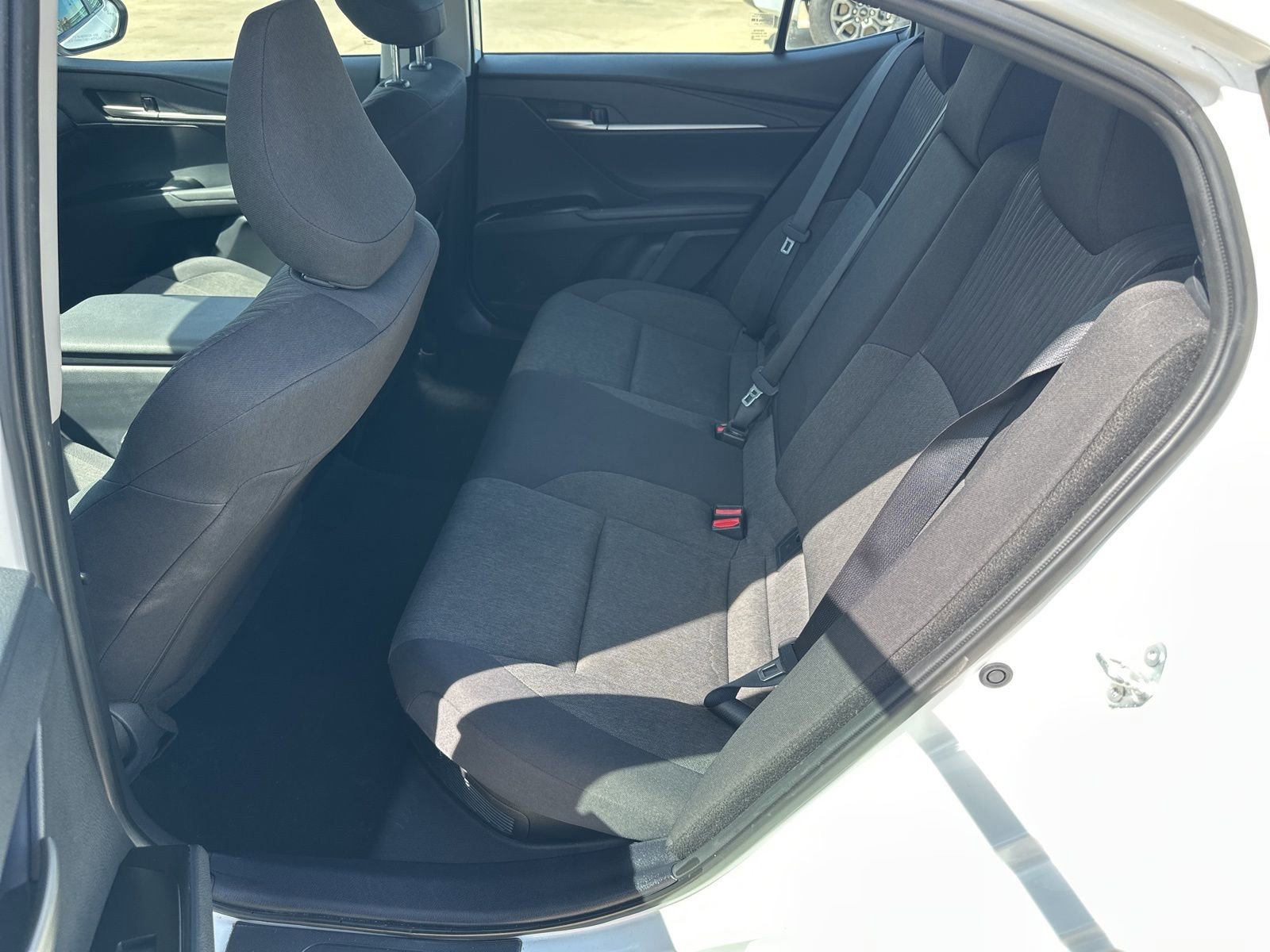 Used 2025 Toyota Camry LE image 12