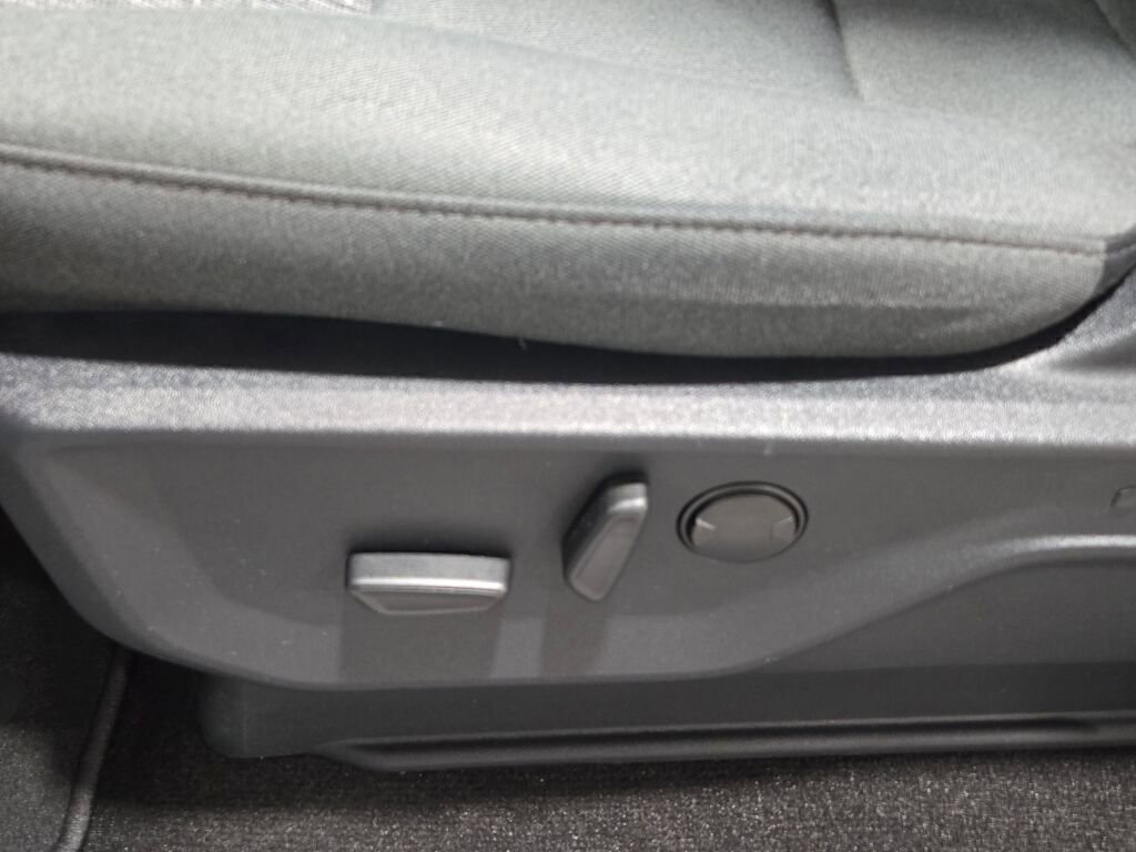 Certified 2022 Ford F150 XLT w/ Equipment Group 302A High image 21