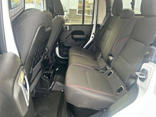 Used 2022 Jeep Gladiator Rubicon w/ Trailer Tow Package image 9