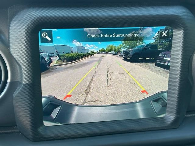 Used 2022 Jeep Gladiator Sport AWD/4WD image 22