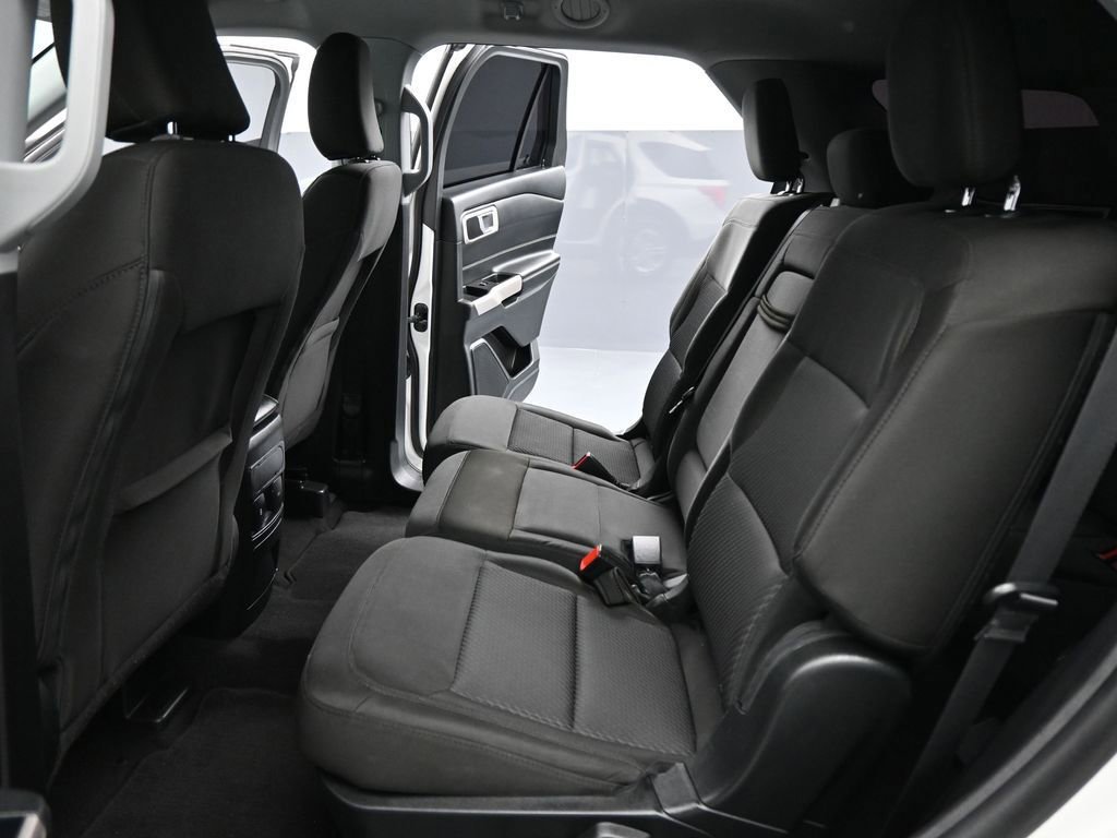 Certified 2023 Ford Explorer XLT image 46