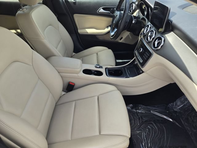 Used 2020 Mercedes-Benz GLA 250 image 14
