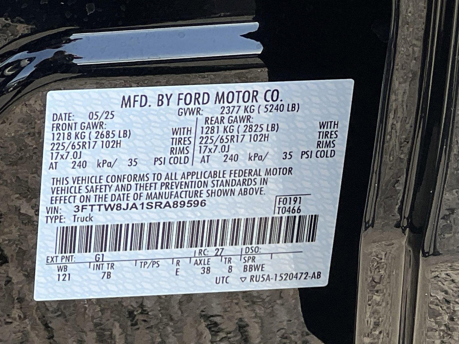 Certified 2025 Ford Maverick XLT w/ XLT Luxury Package image 28