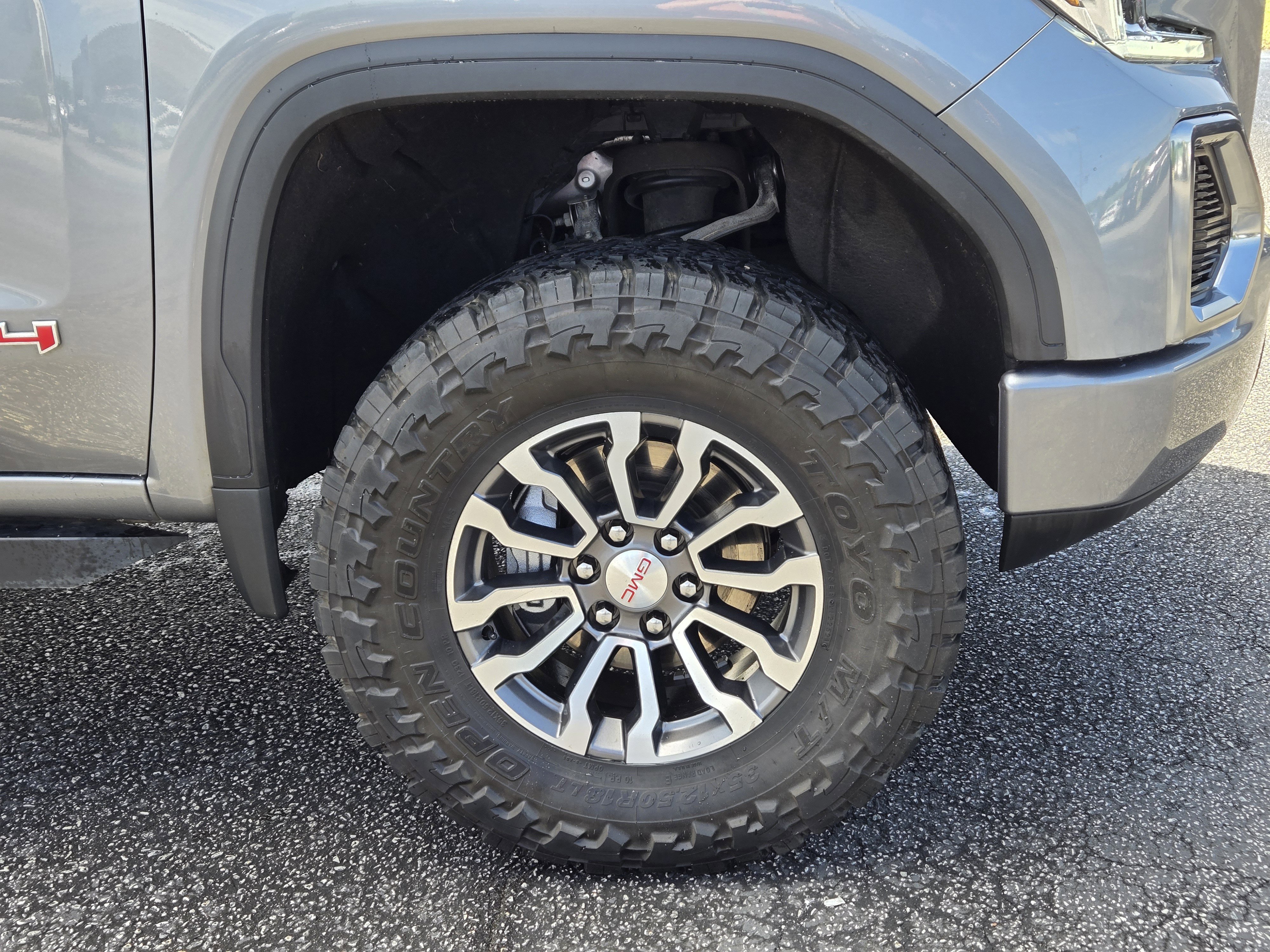 Used 2021 GMC Sierra 1500 AT4 AWD/4WD image 5