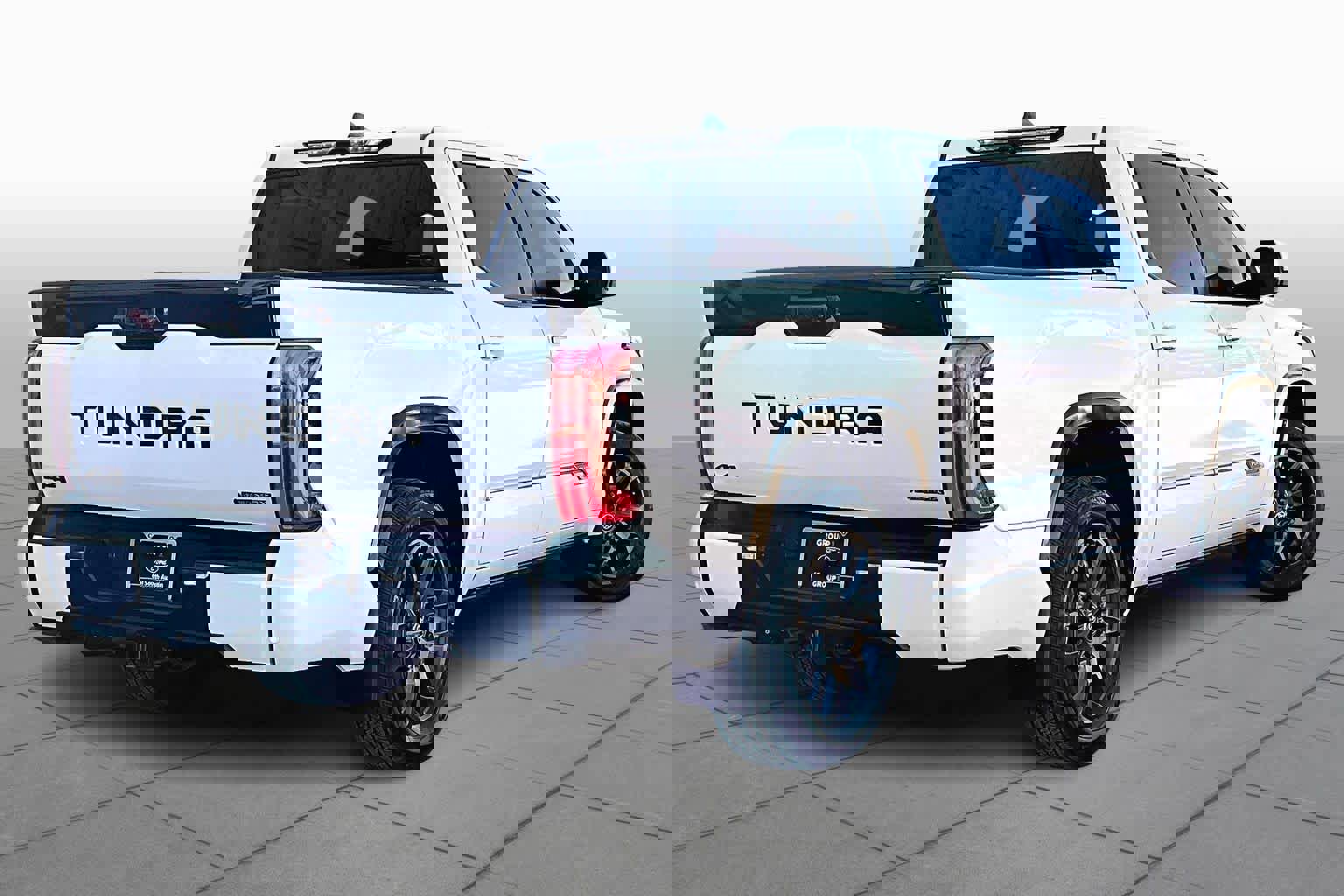 Used 2025 Toyota Tundra Platinum image 4