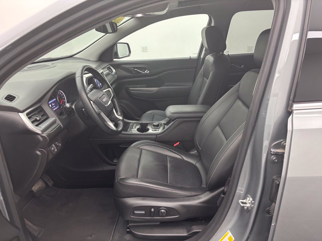 Used 2023 GMC Acadia SLT AWD/4WD image 23