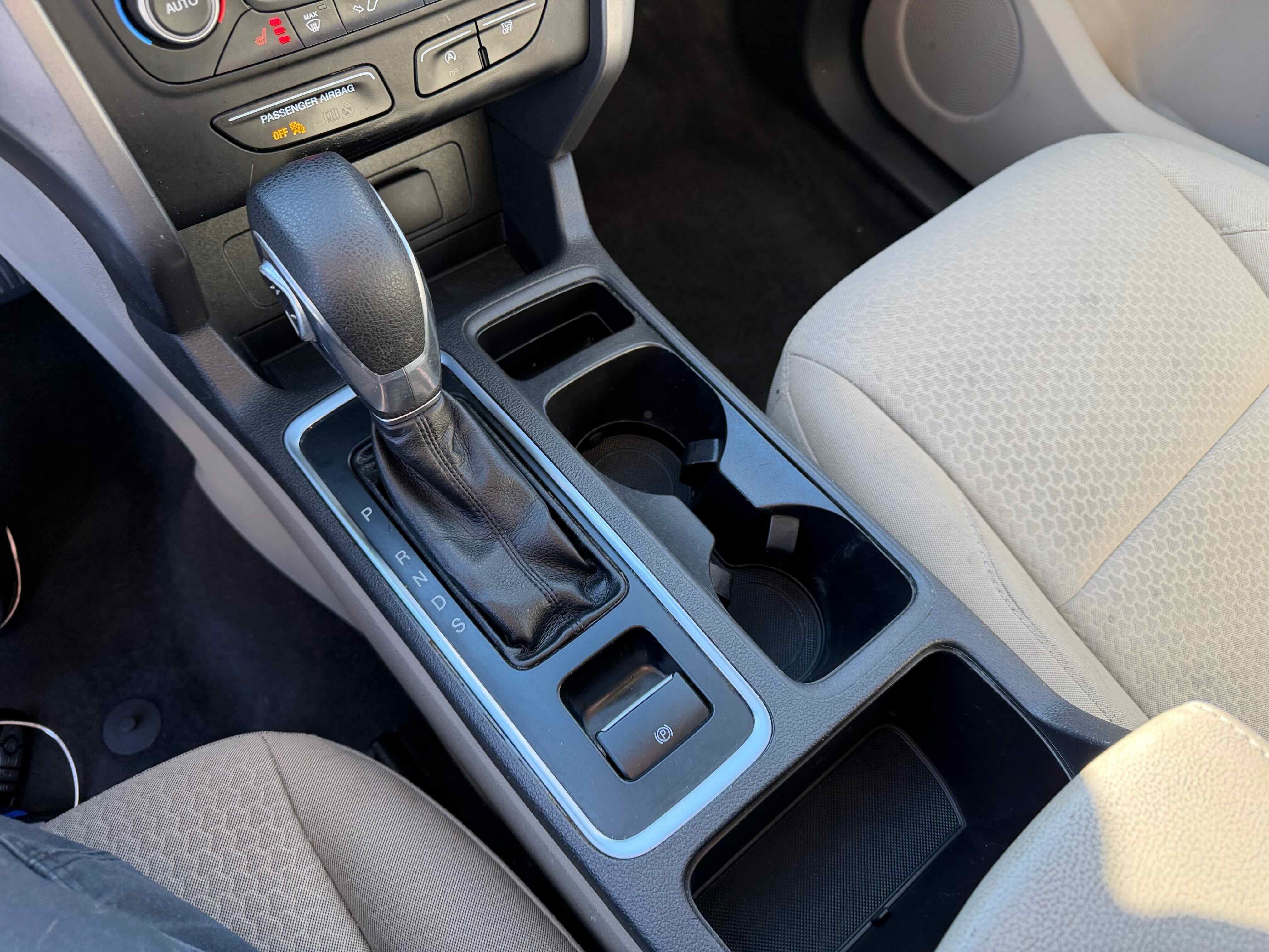 Certified 2018 Ford Escape SE image 23