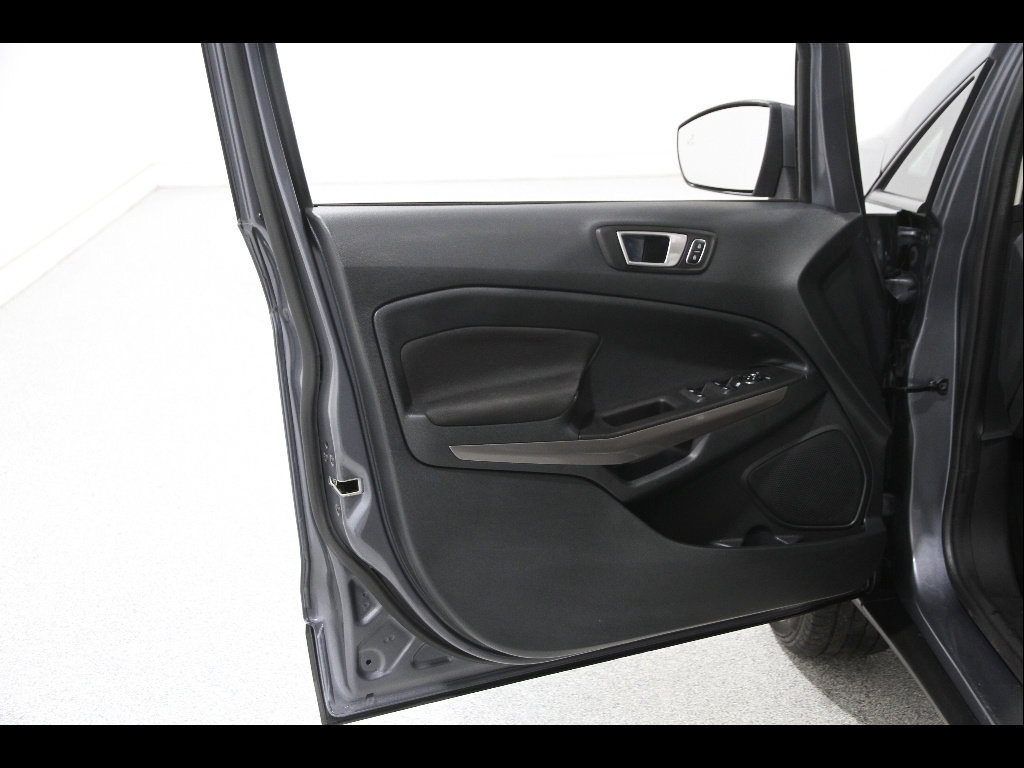 Certified 2019 Ford EcoSport SE w/ SE Convenience Package image 5