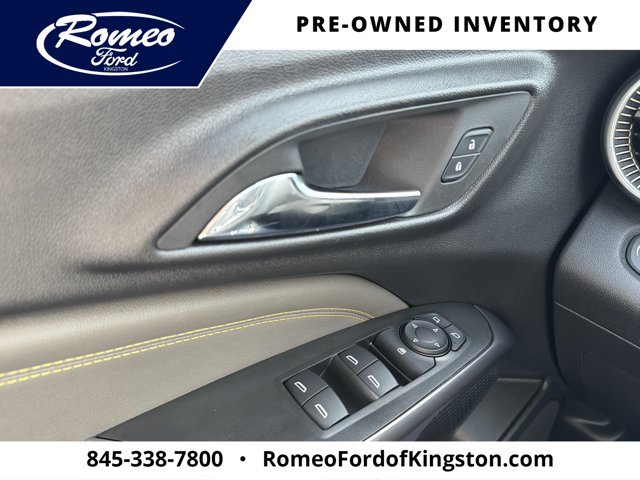 Used 2024 Chevrolet Trax ACTIV w/ Sunroof Package FWD image 23