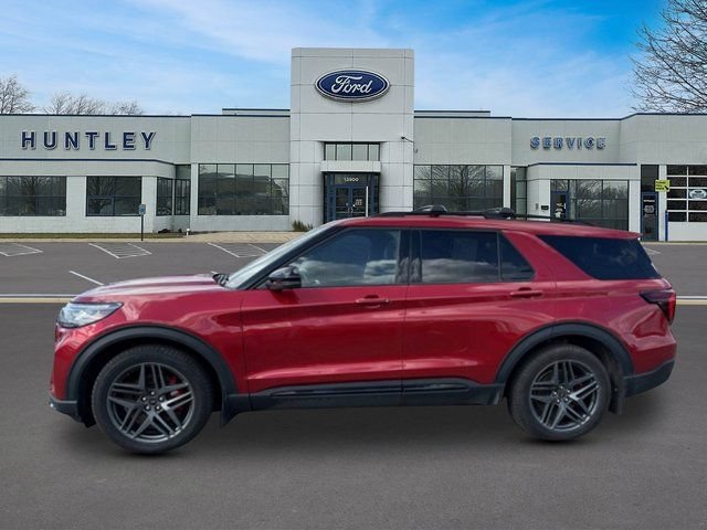 Certified 2025 Ford Explorer ST AWD/4WD image 6