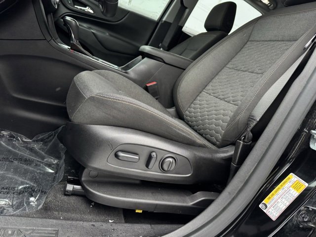 Used 2018 Chevrolet Equinox LT image 12