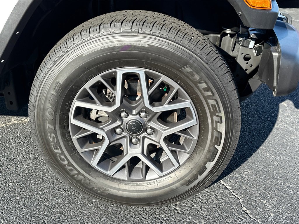 Used 2024 Jeep Wrangler Sahara image 12