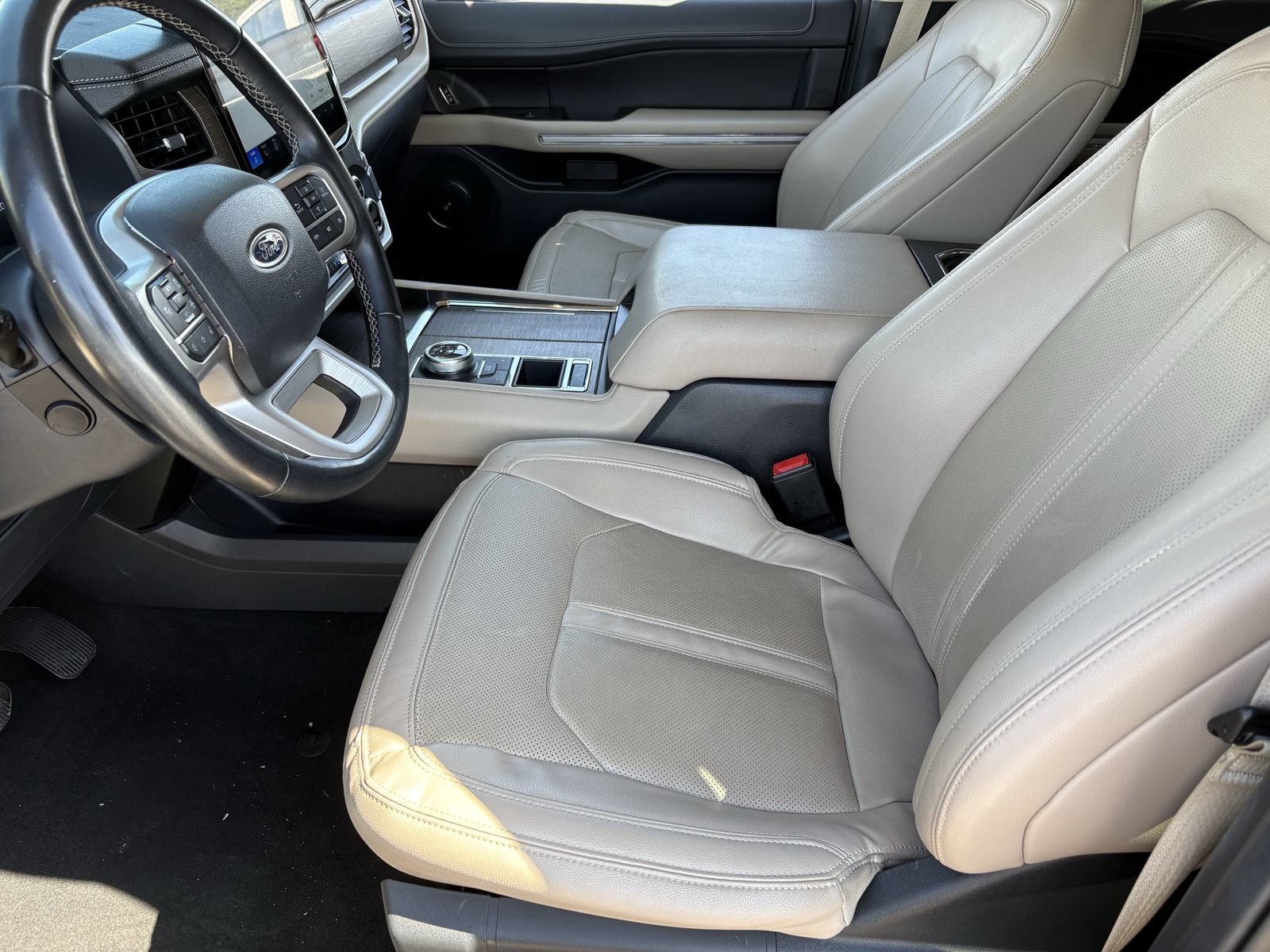 Certified 2024 Ford Expedition Limited RWD image 22