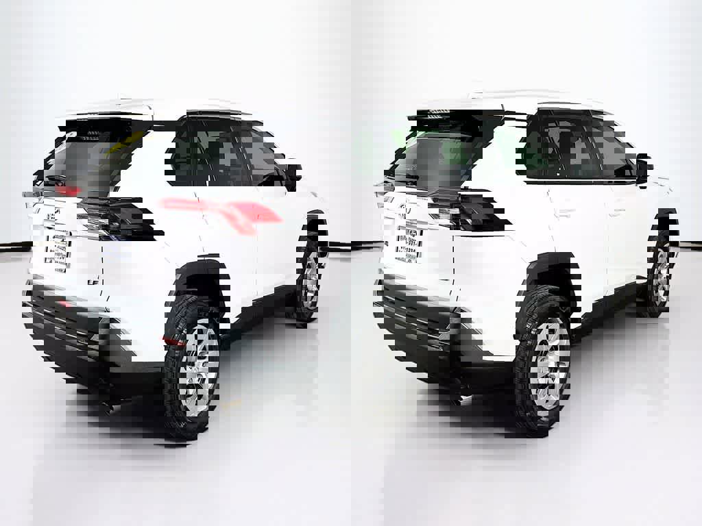 Used 2023 Toyota RAV4 LE image 25