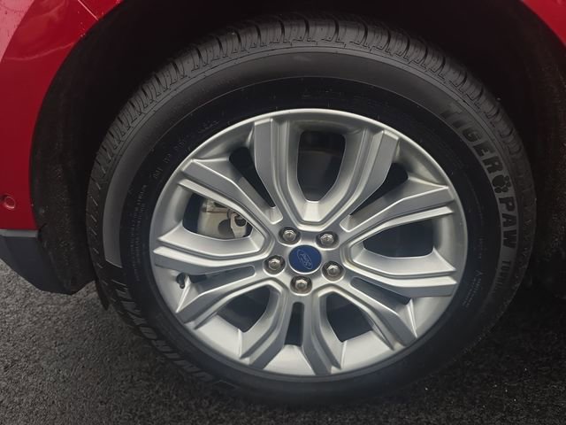 Certified 2020 Ford Edge Titanium w/ Equipment Group 301A AWD/4WD image 10