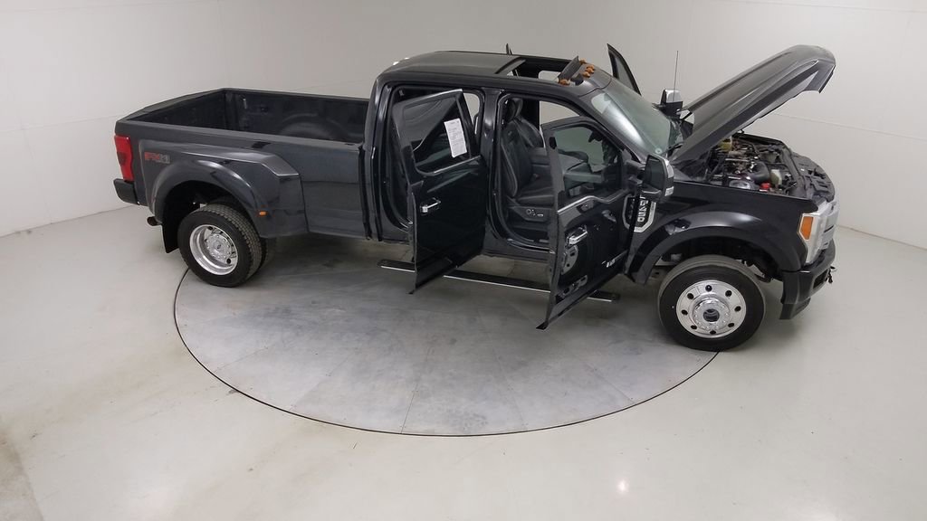 Certified 2019 Ford F450 Platinum w/ Platinum Ultimate Package image 51