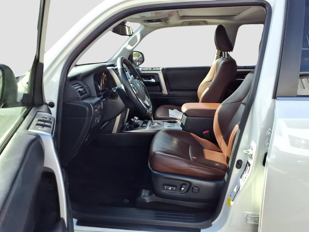 Used 2023 Toyota 4Runner Limited AWD/4WD image 25