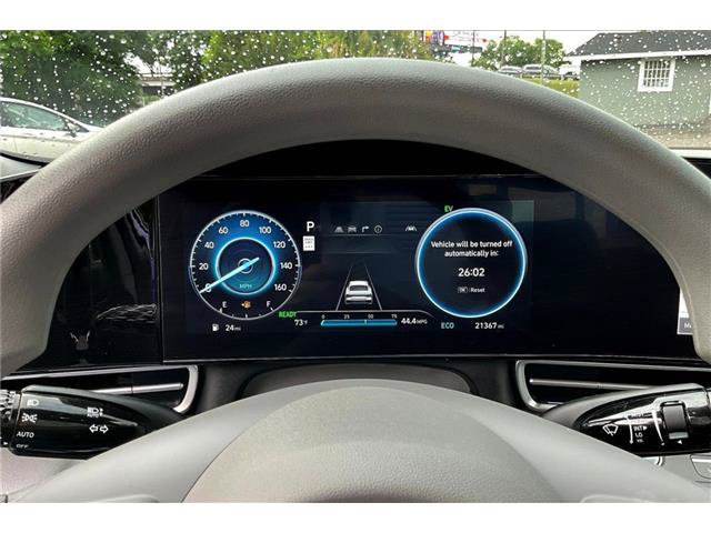 Used 2024 Hyundai Elantra Blue FWD image 15
