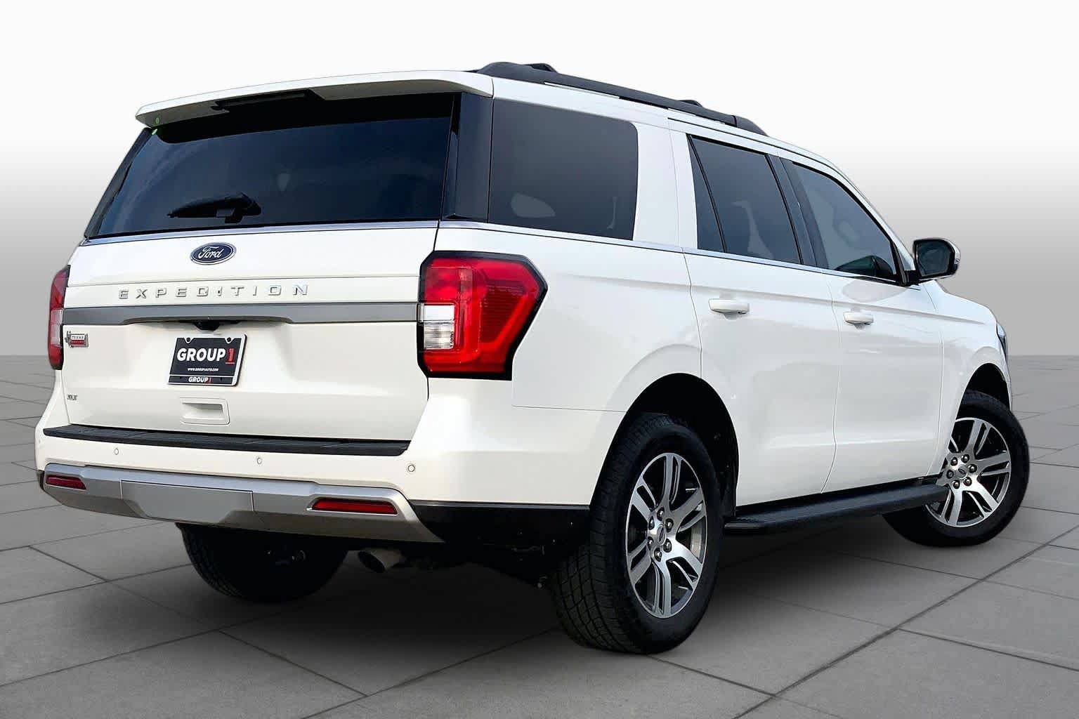 Certified 2024 Ford Expedition XLT RWD image 13