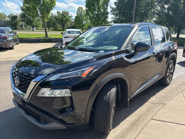 Used 2023 Nissan Rogue SV AWD/4WD image 7