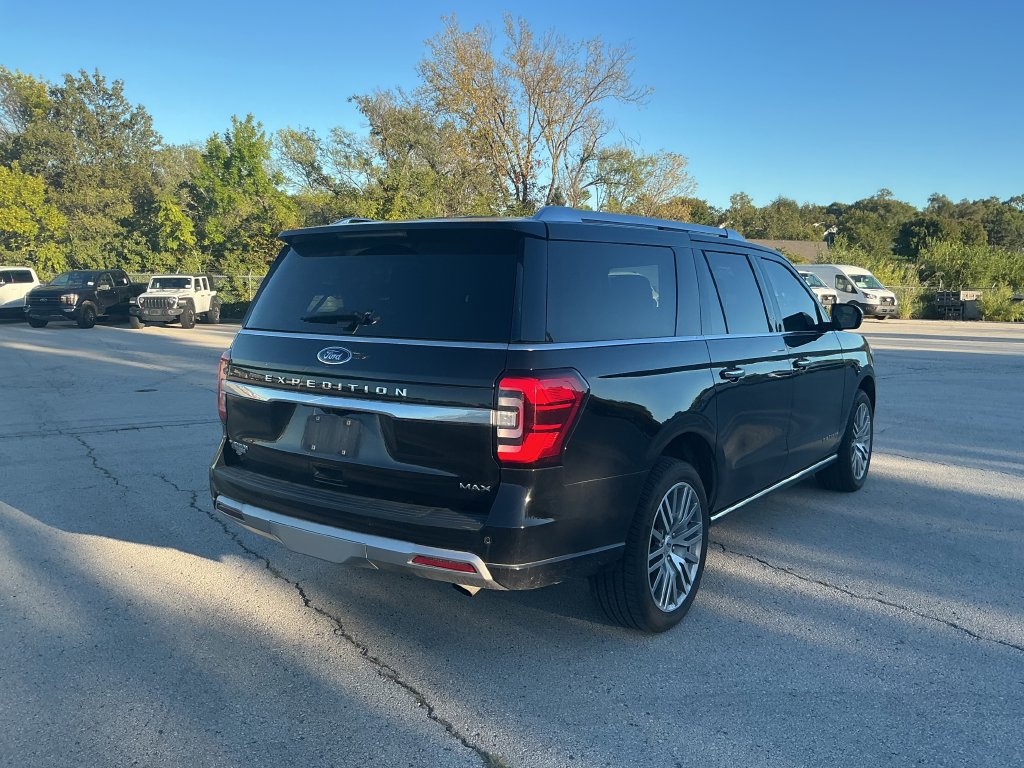 Certified 2023 Ford Expedition Max Platinum AWD/4WD image 3