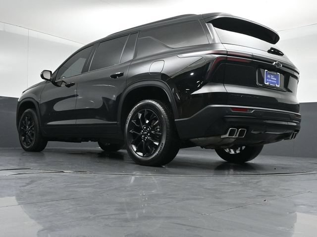 Used 2024 Chevrolet Traverse LT w/ Midnight/Sport Edition AWD/4WD image 40