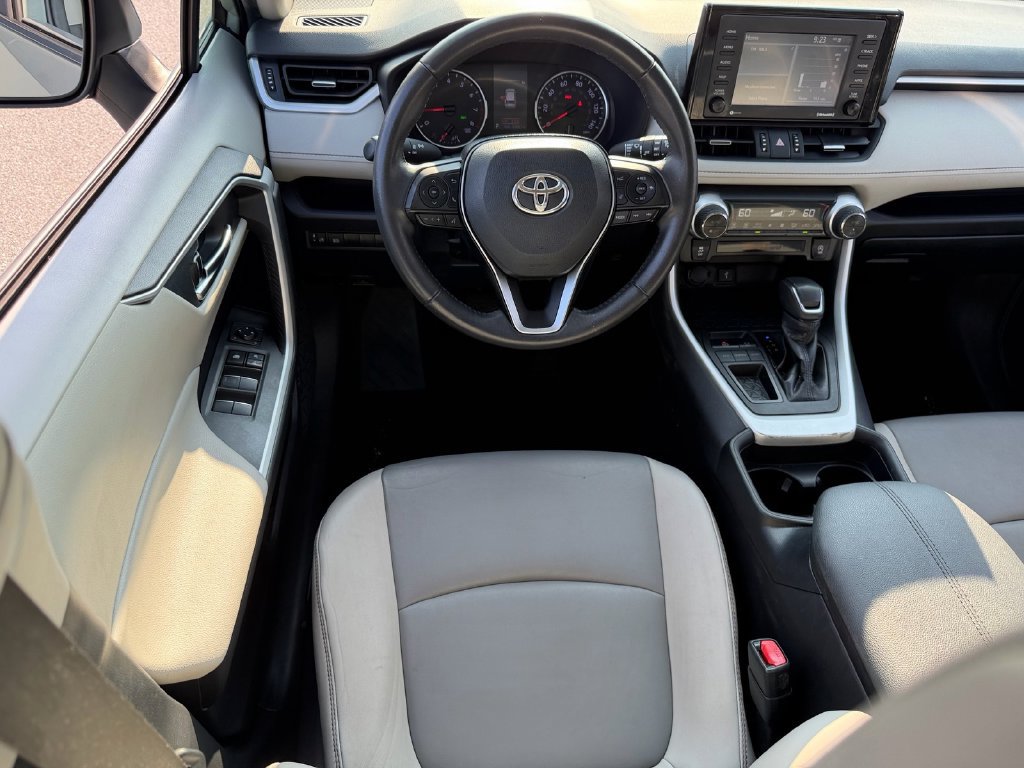 Used 2021 Toyota RAV4 XLE Premium FWD image 13