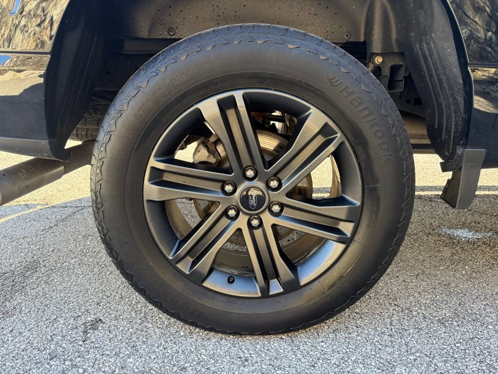 Certified 2022 Ford F150 XLT w/ Equipment Group 302A High image 25